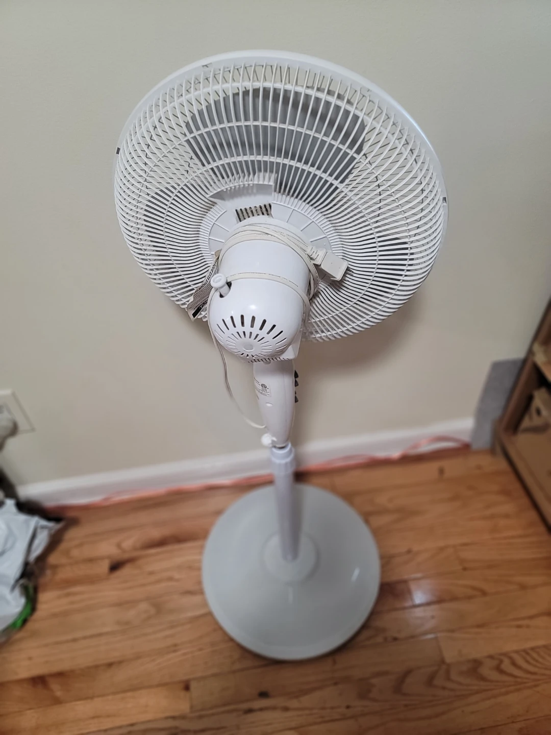 PROAIRA Ventilador de pedestal de 18 en color blancol de 3 v - photo 3