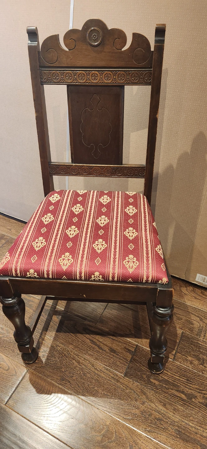 Antique walnut dining room set - photo 2