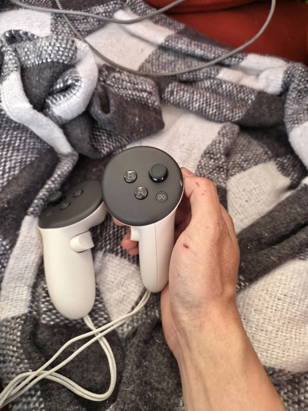 Oculus quest 3s 128gh - photo 3