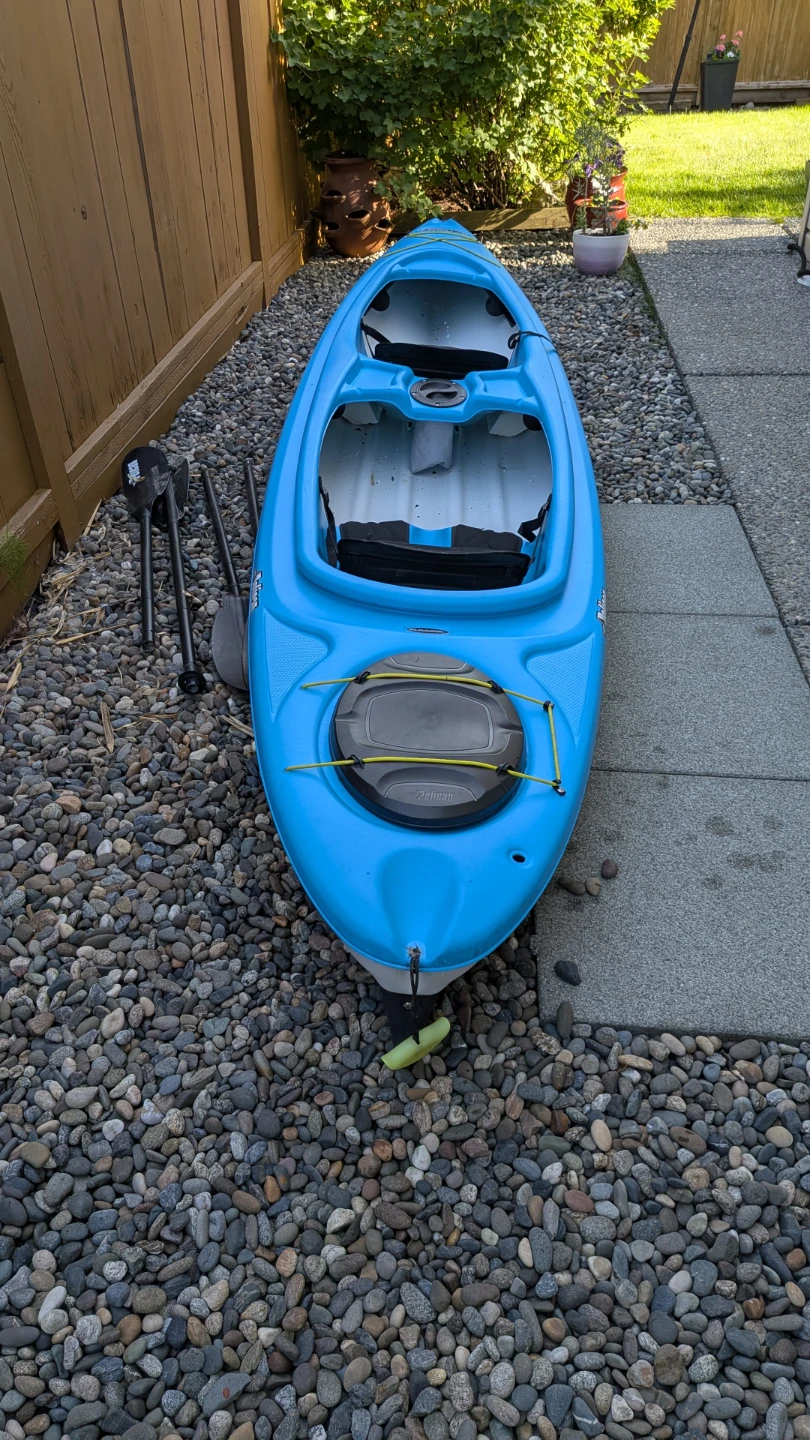 Pelican 2-Seat Kayak with Paddles - photo 2