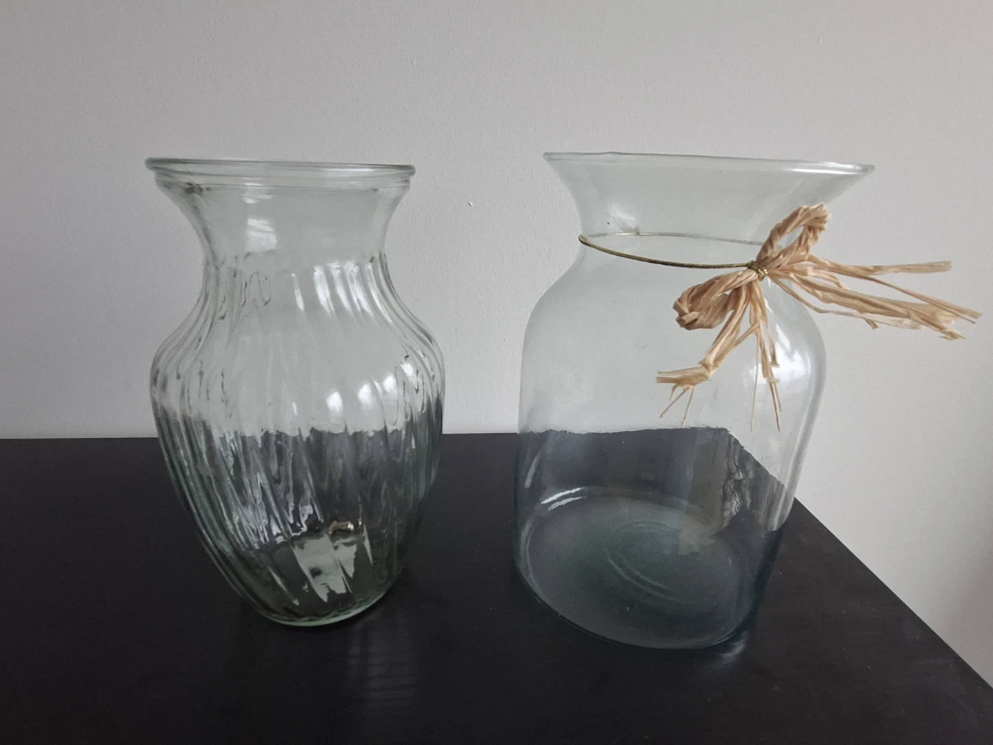 Glass Vases with Raffia Bows (Set of 2)