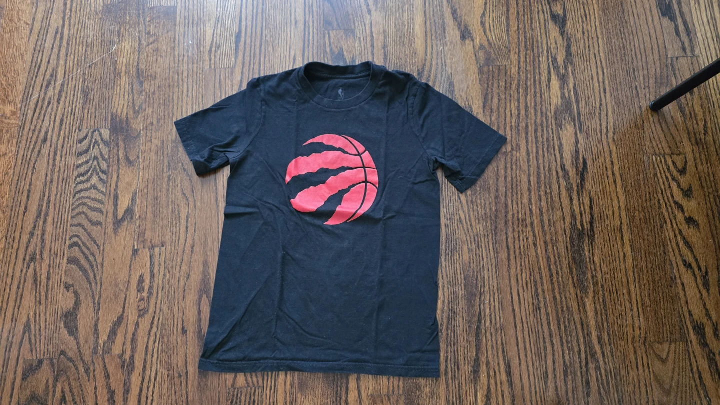Toronto Raptors NBA T-Shirt Youth Size M 10-12 Y