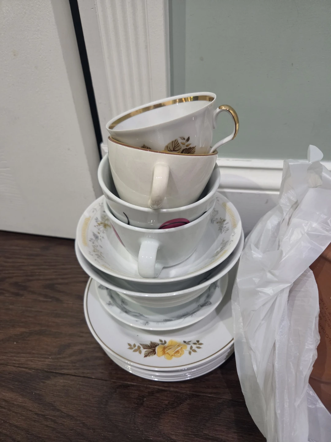 Assorted Plates, Bowls, and Cups Set - photo 2