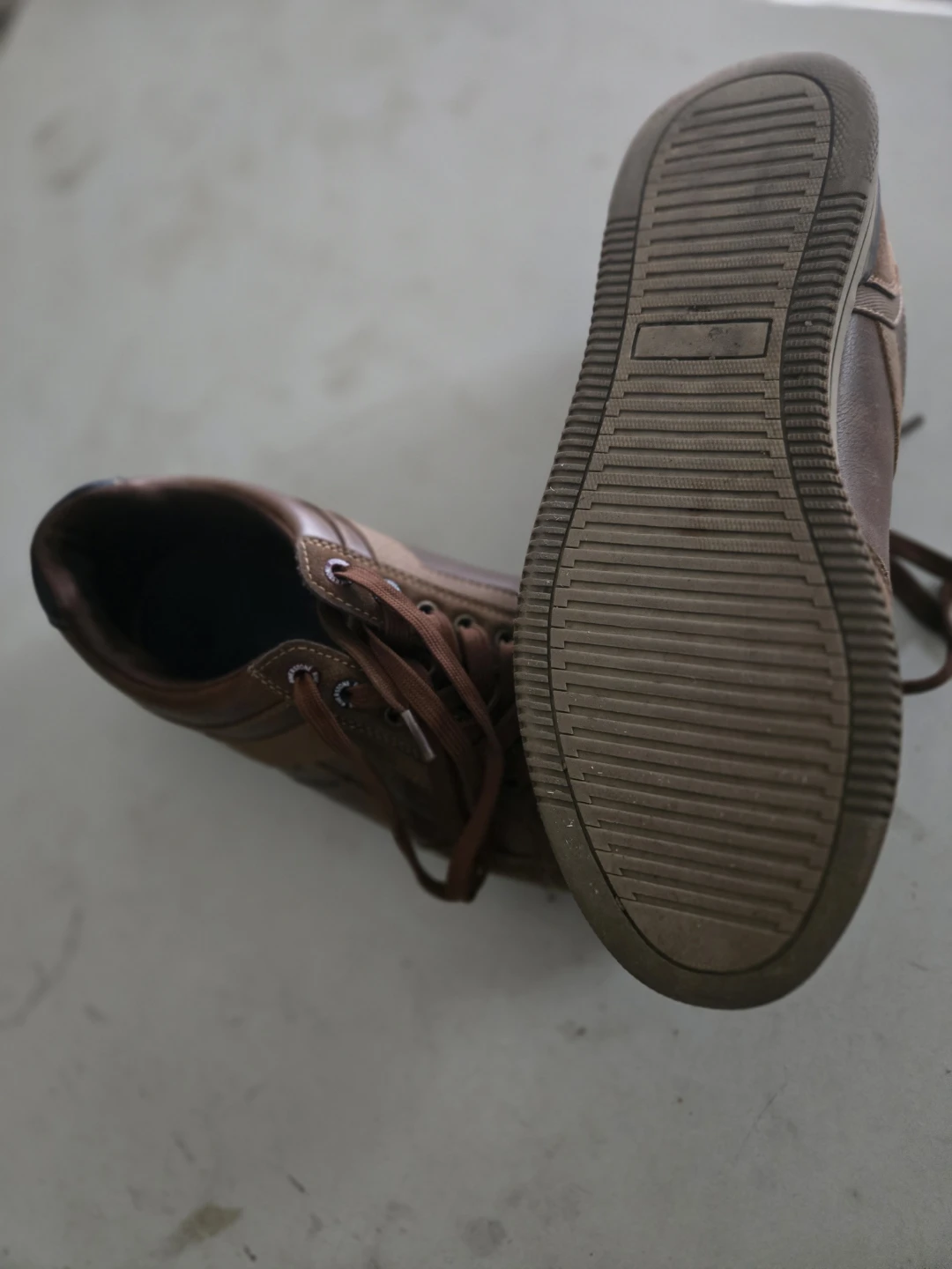 Riverstone Men's Brown Leather Lace-Up Sneakers - Size 11 - photo 2