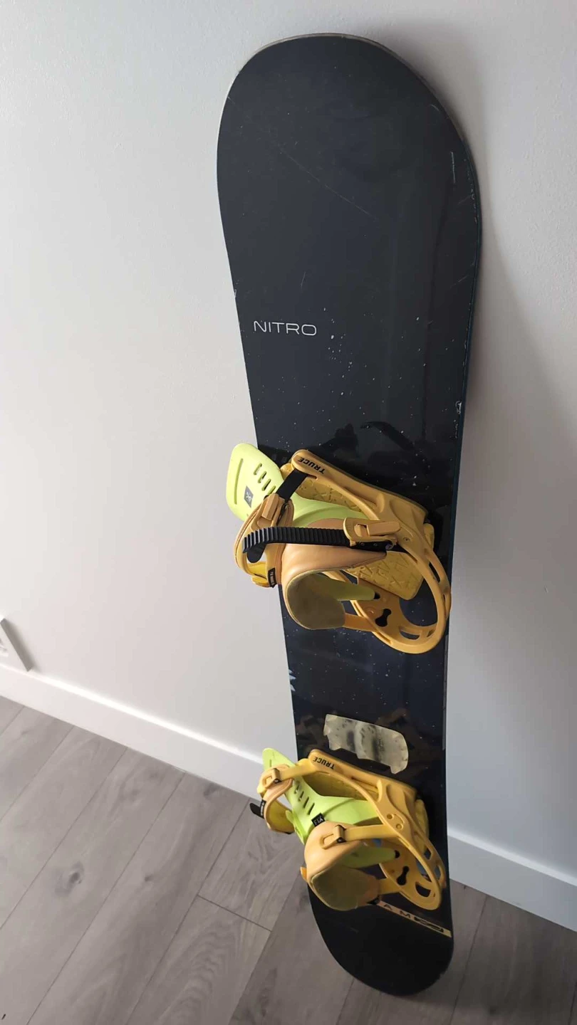 Nitro team snowboard