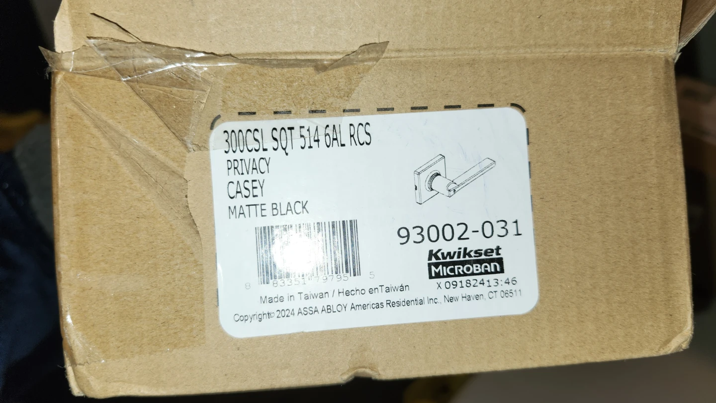 Kwikset Casey Privacy Door Lever Lock Set - Matte Black - photo 4
