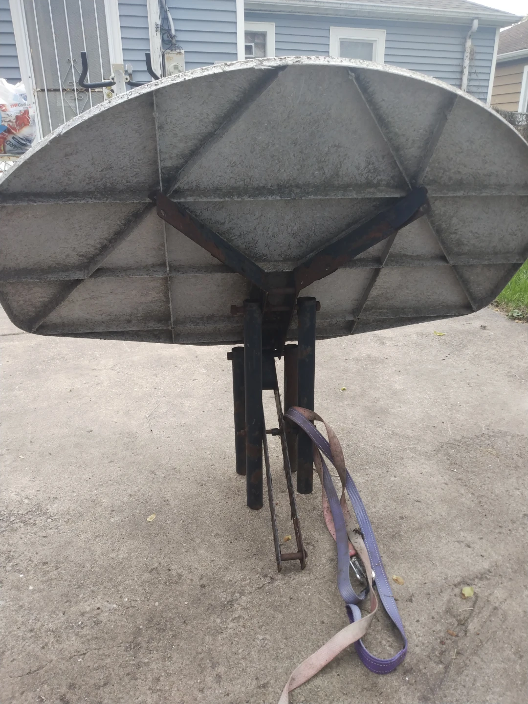Spalding Court Basketball Hoop. SE Habla Espanol - photo 2