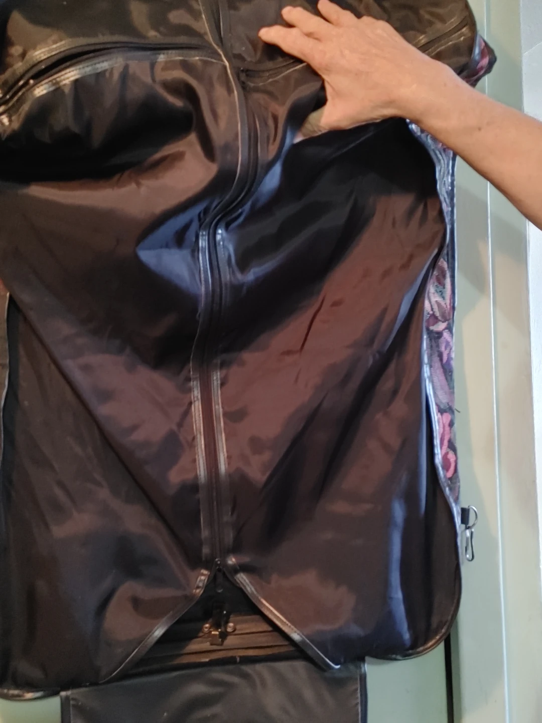 Vintage Floral Garment Bag - photo 2