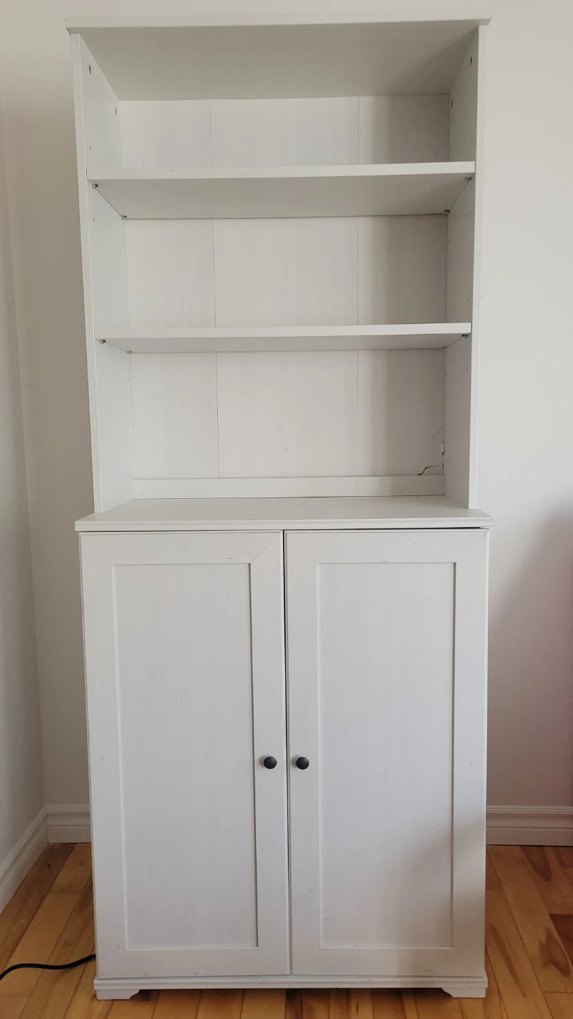 White Bookcase with Cabinet