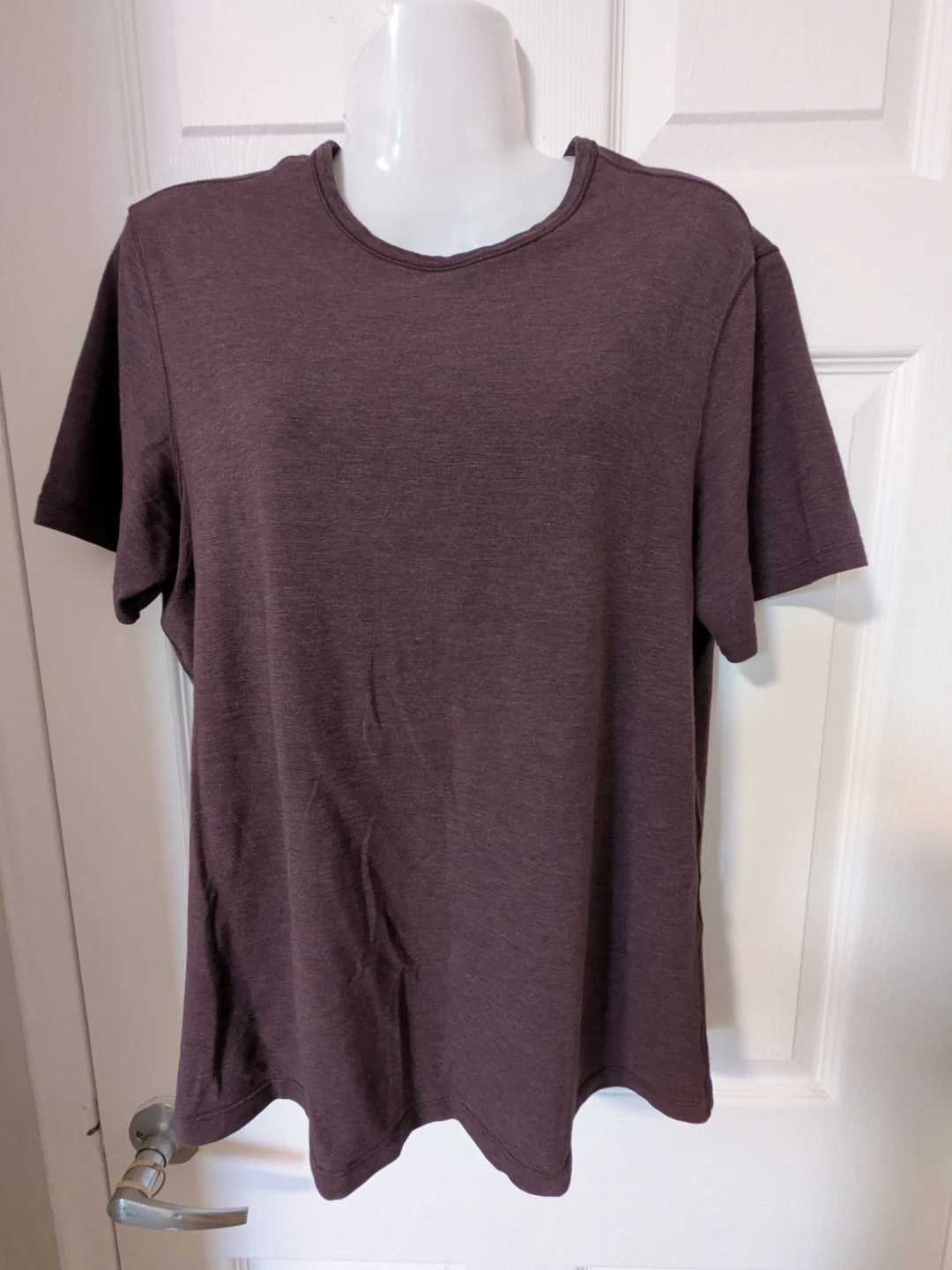 Lululemon Men's Crew Neck T-Shirt - Plum