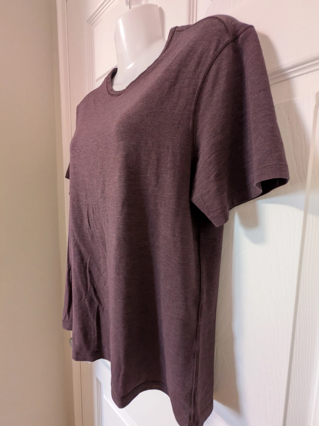 Lululemon Men's Crew Neck T-Shirt - Plum - photo 3