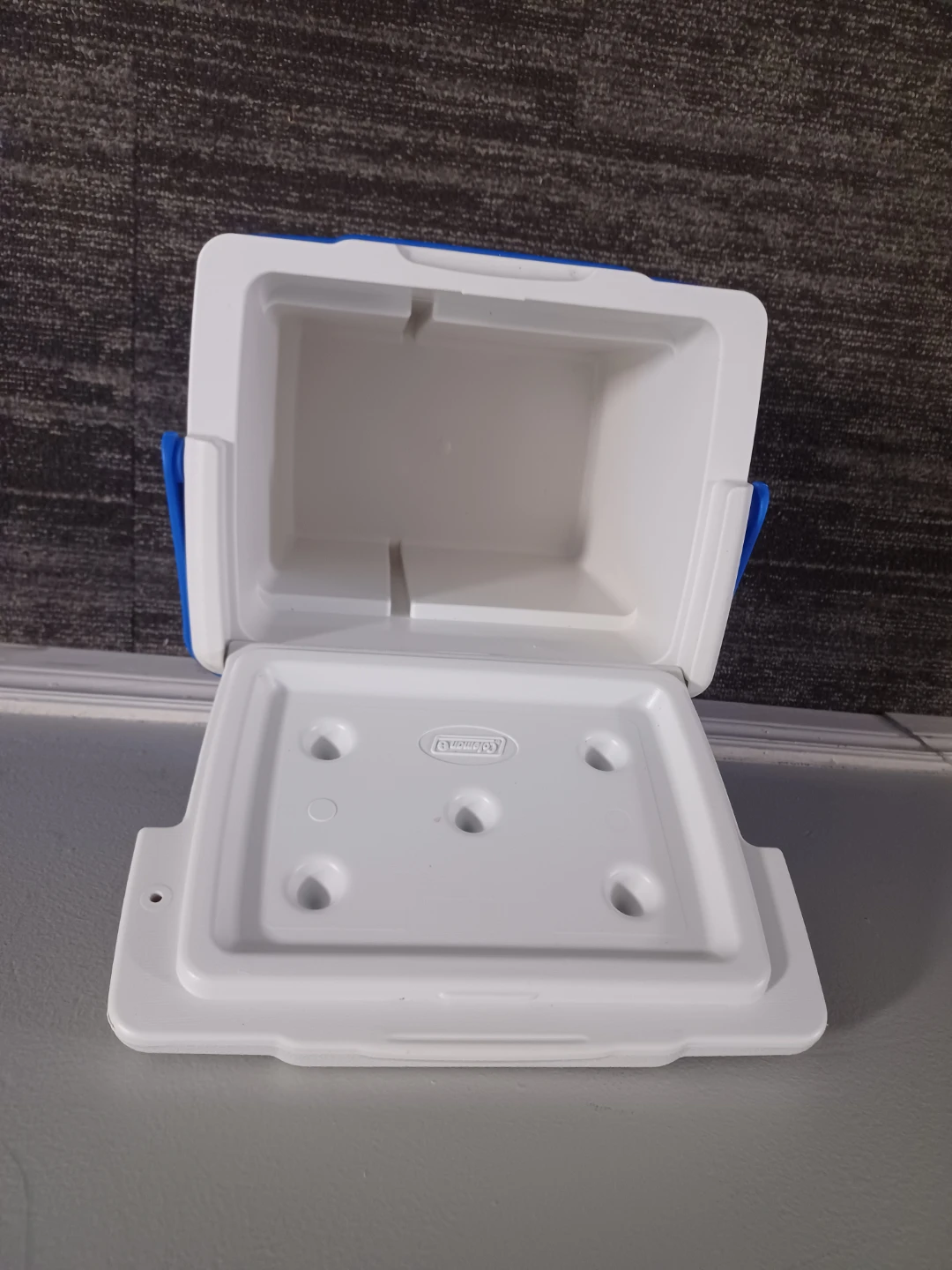 Coleman Cooler - photo 2