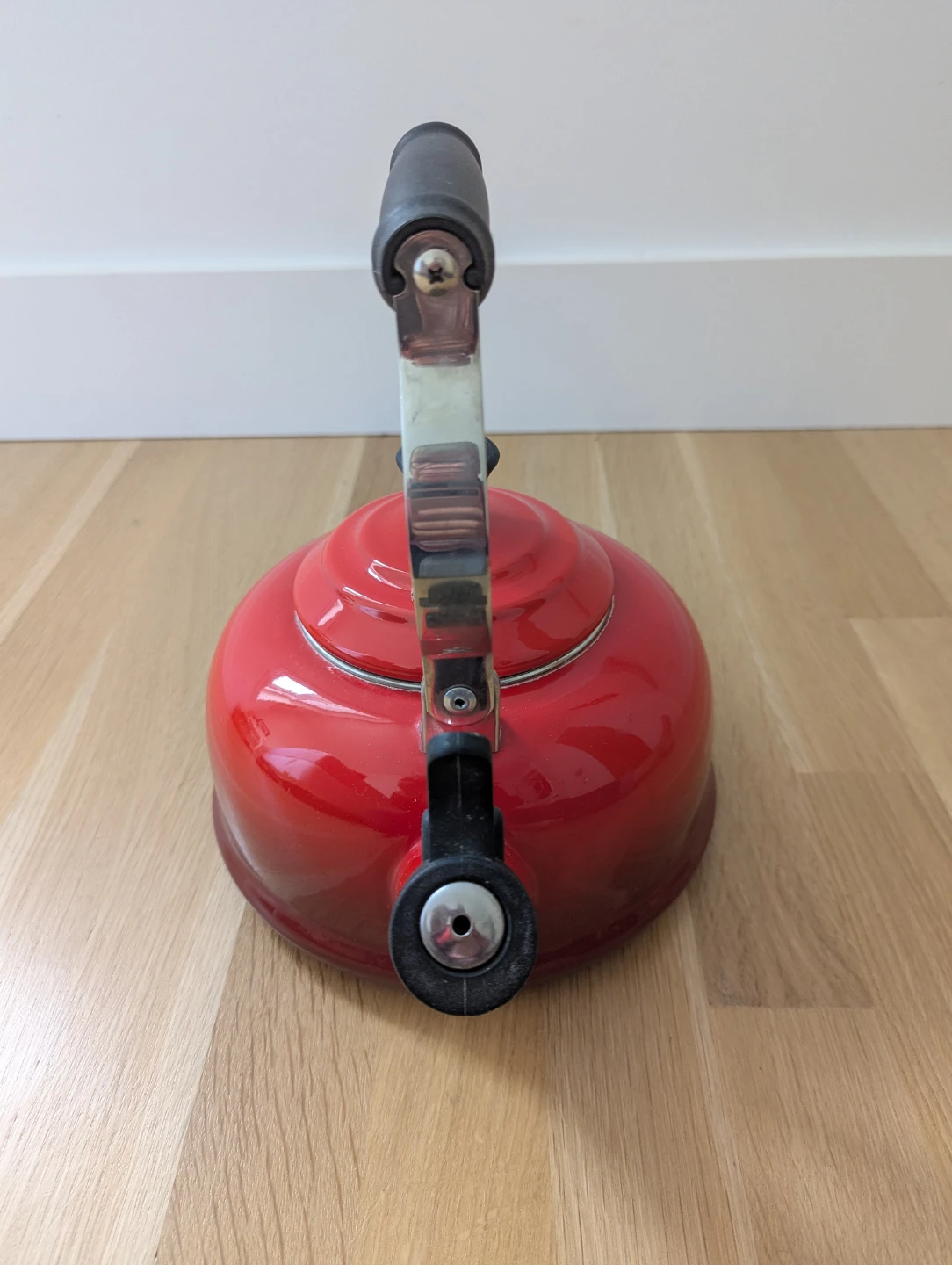 Le Creuset Red Kettle - photo 5