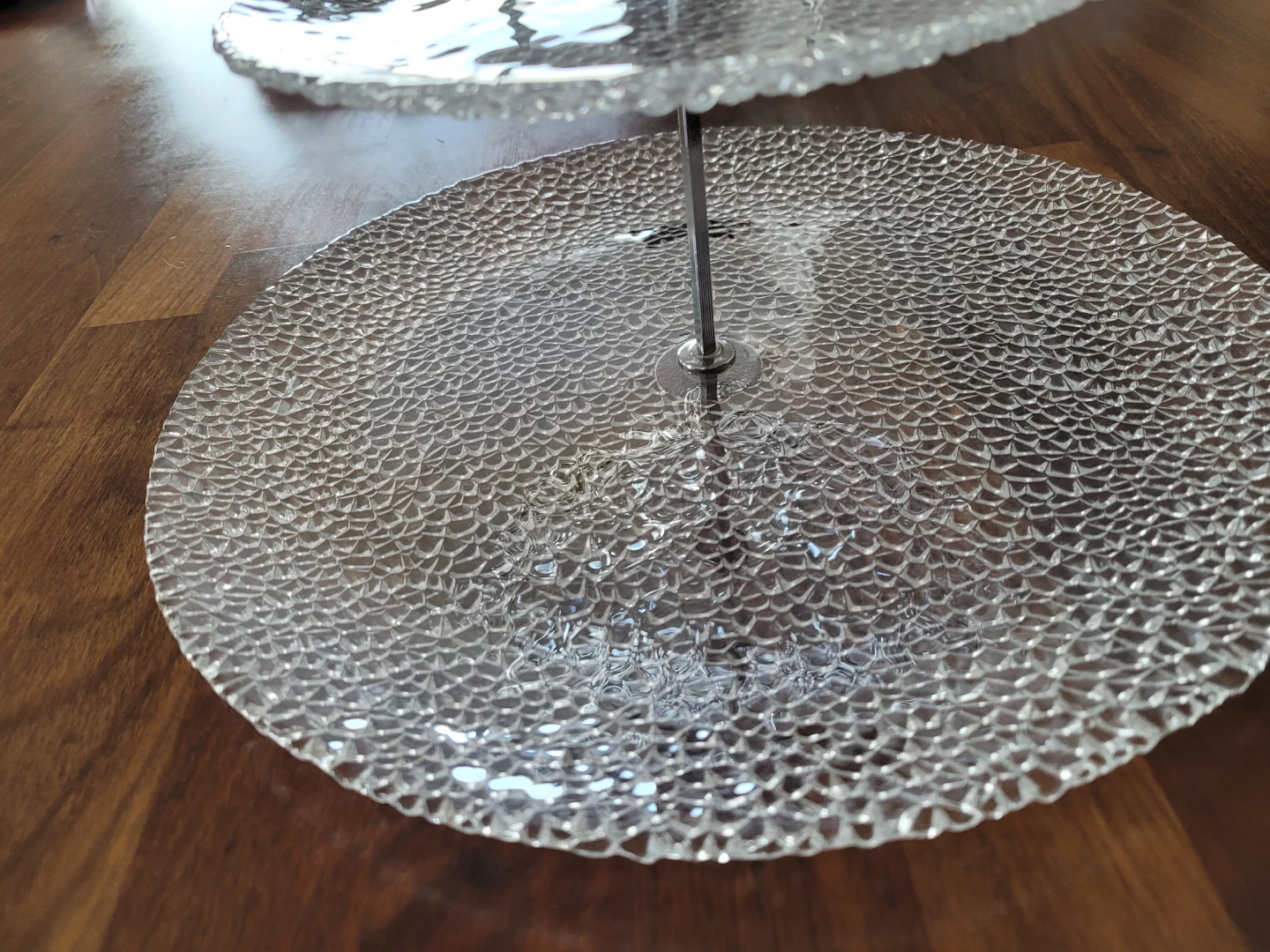 2-Tier Clear Textured Glass Dessert Stand - photo 5