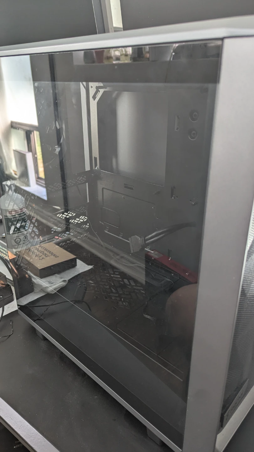 Fractal Design PC Case - photo 2