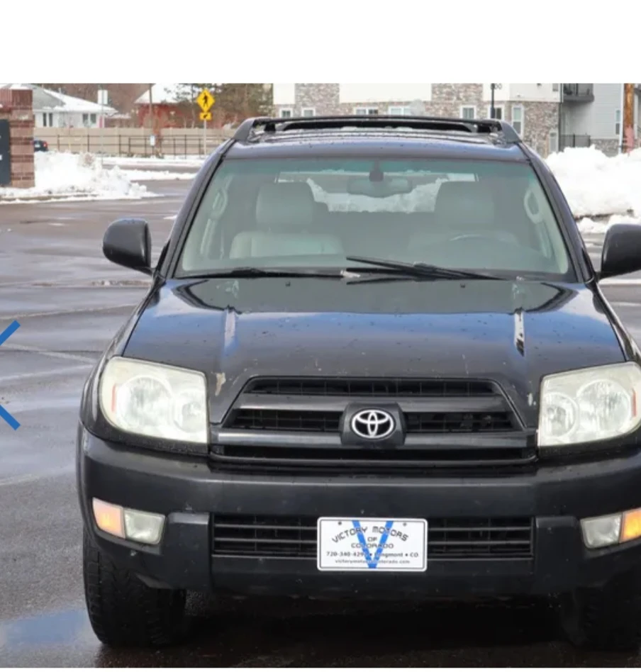 Black Toyota 4Runner SUV 2004
