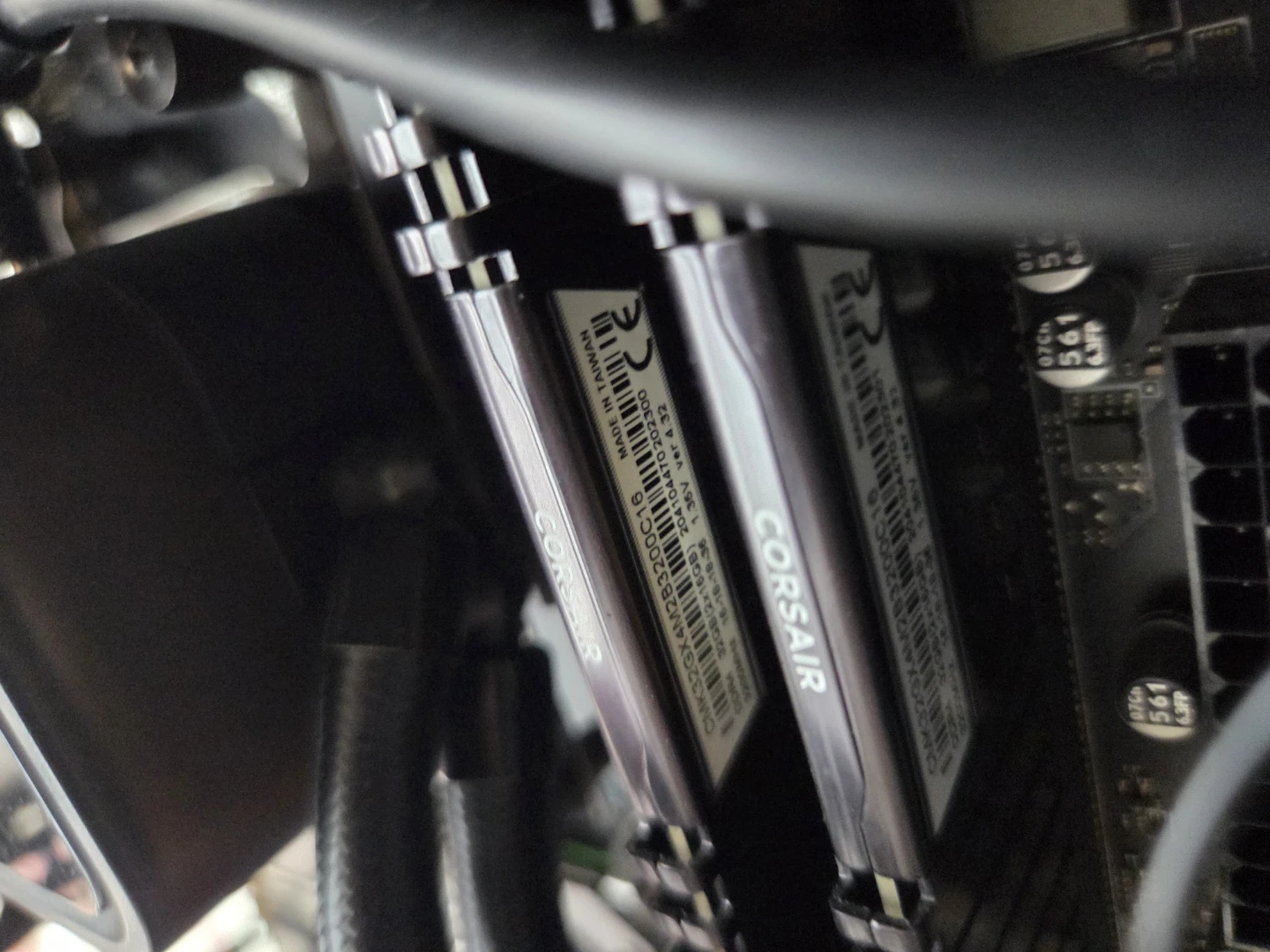 PC Parts - Corsair Vengeance DDR4 2x16GB and more - photo 4