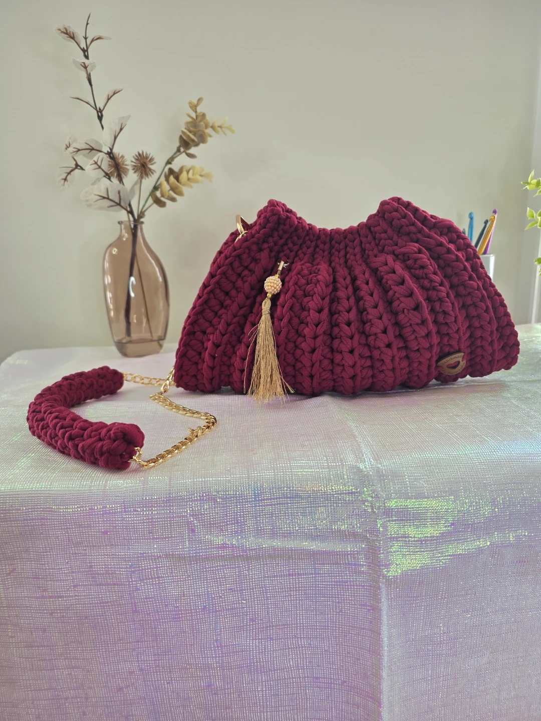 Burgundy Crocheted handbag with Gold Chain - photo 2