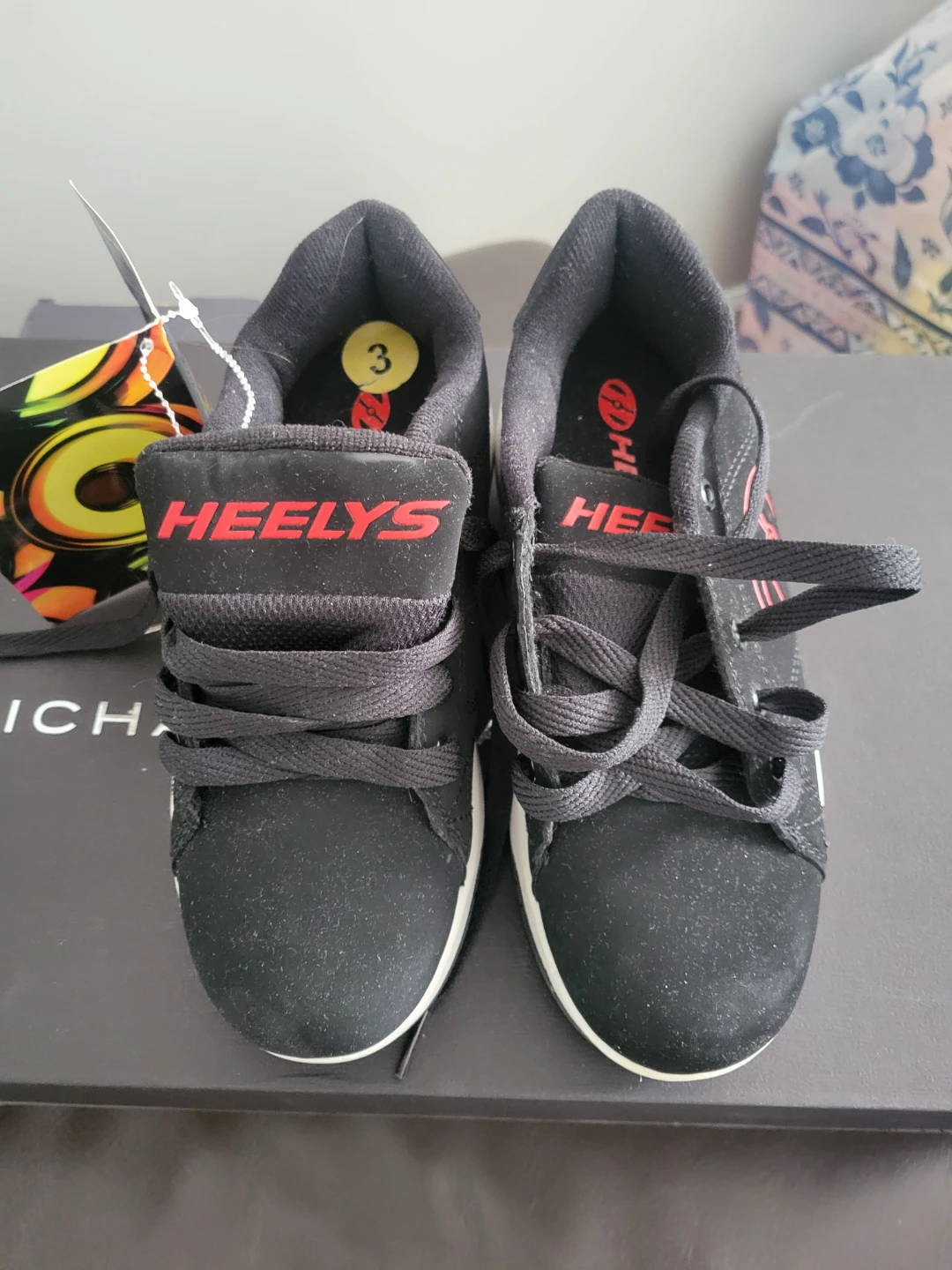 Heelys Black & Red Roller Shoes - Size 3 - photo 2