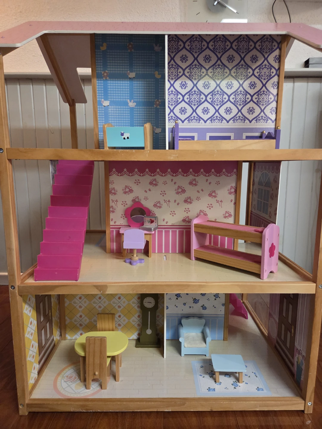 Wooden Dollhouse
