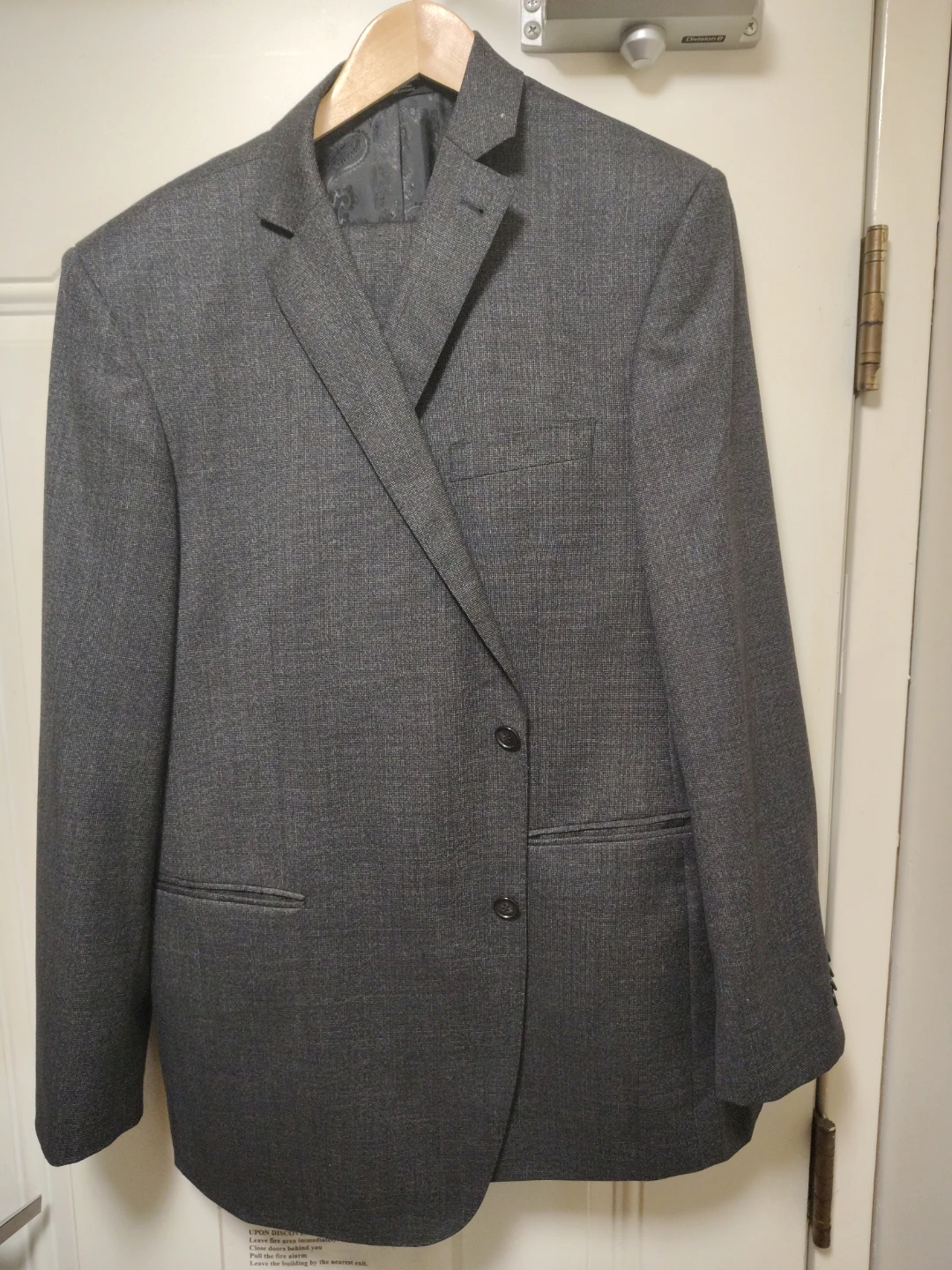 Moore's Men's suit gray - photo 2