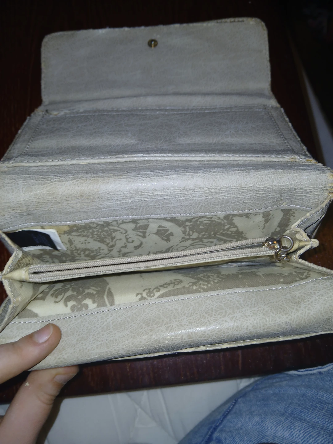 Guess Wallet - photo 3
