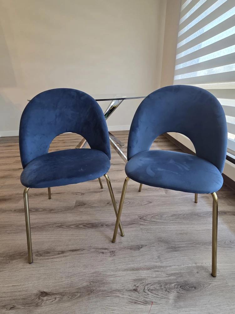55" glass table and chairs - photo 3