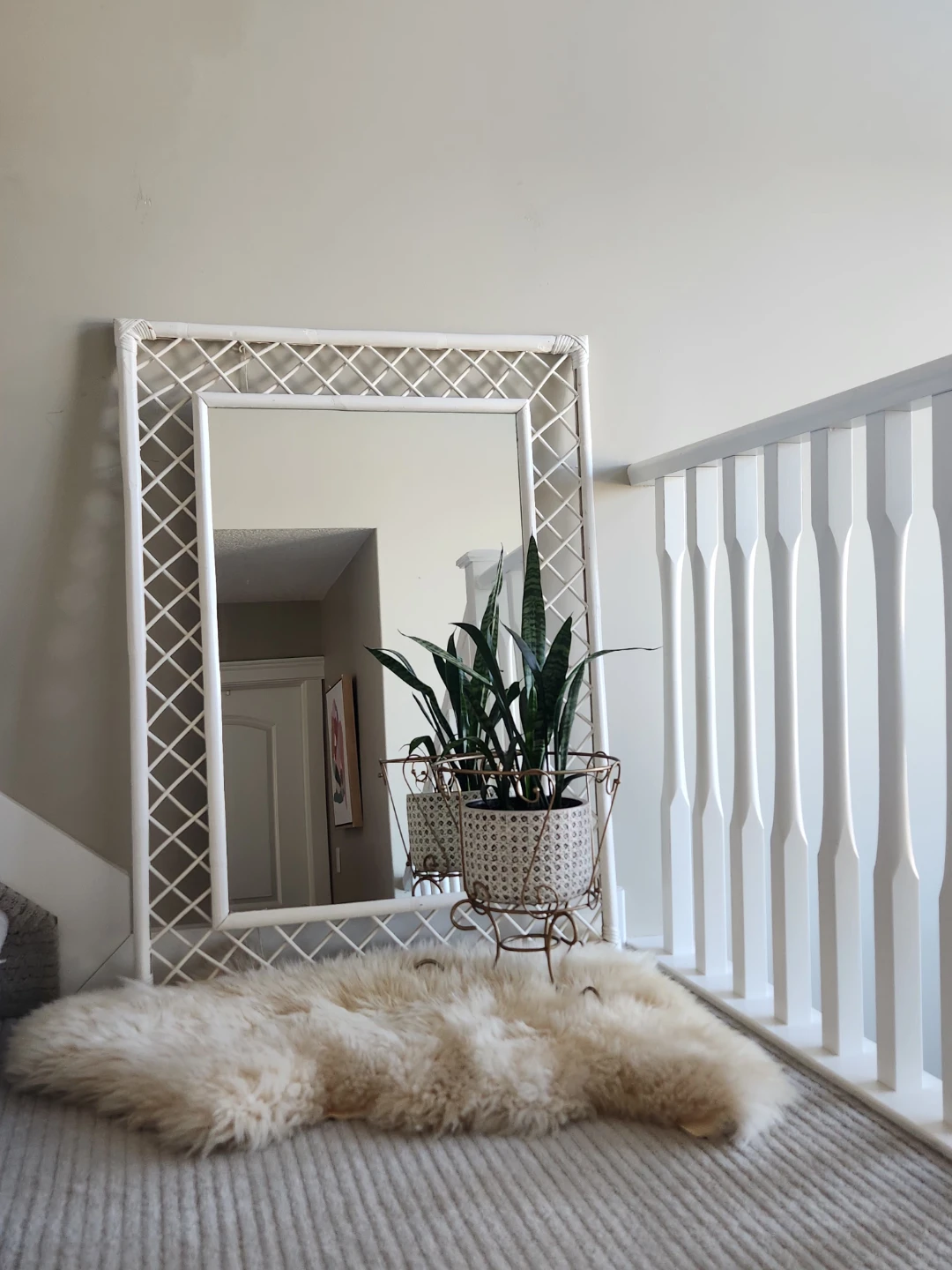 Large White Rattan Mirror - photo 2