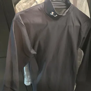 Under Armour Black Mock Neck Long Sleeve Shirt