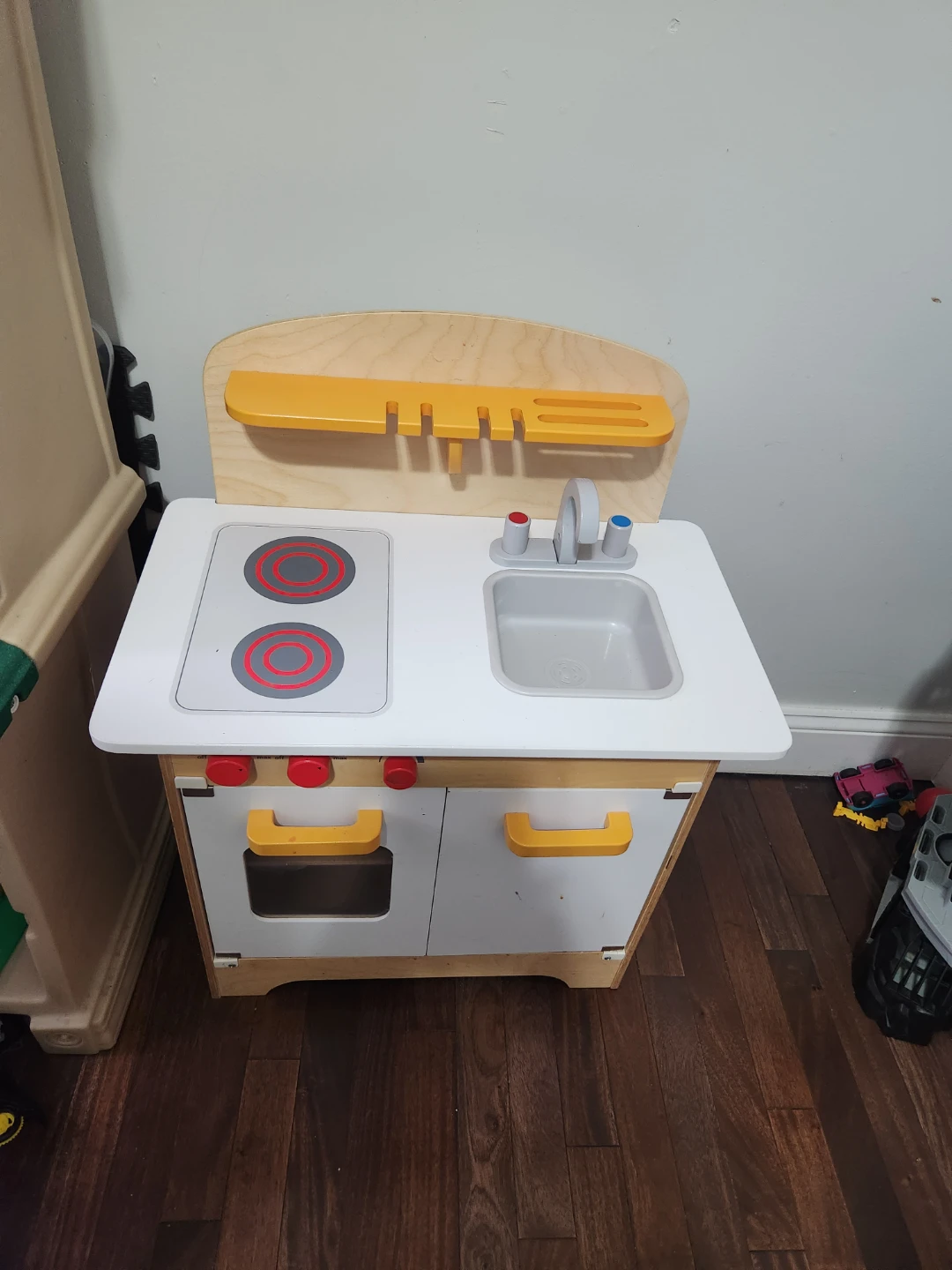 Wooden Play Kitchen - photo 2