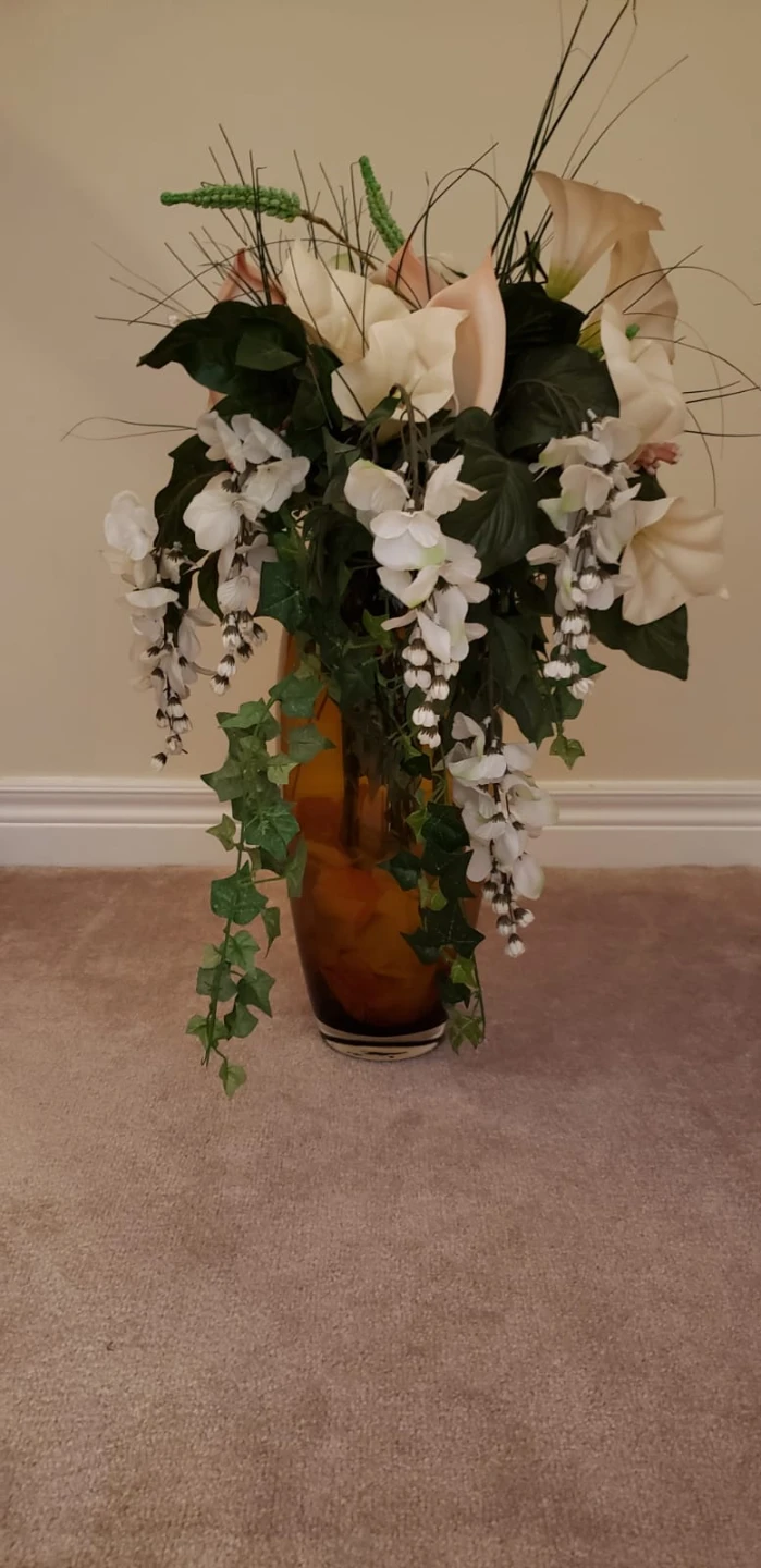 Amber Glass Vase with Artificial Floral Arrangement - photo 3
