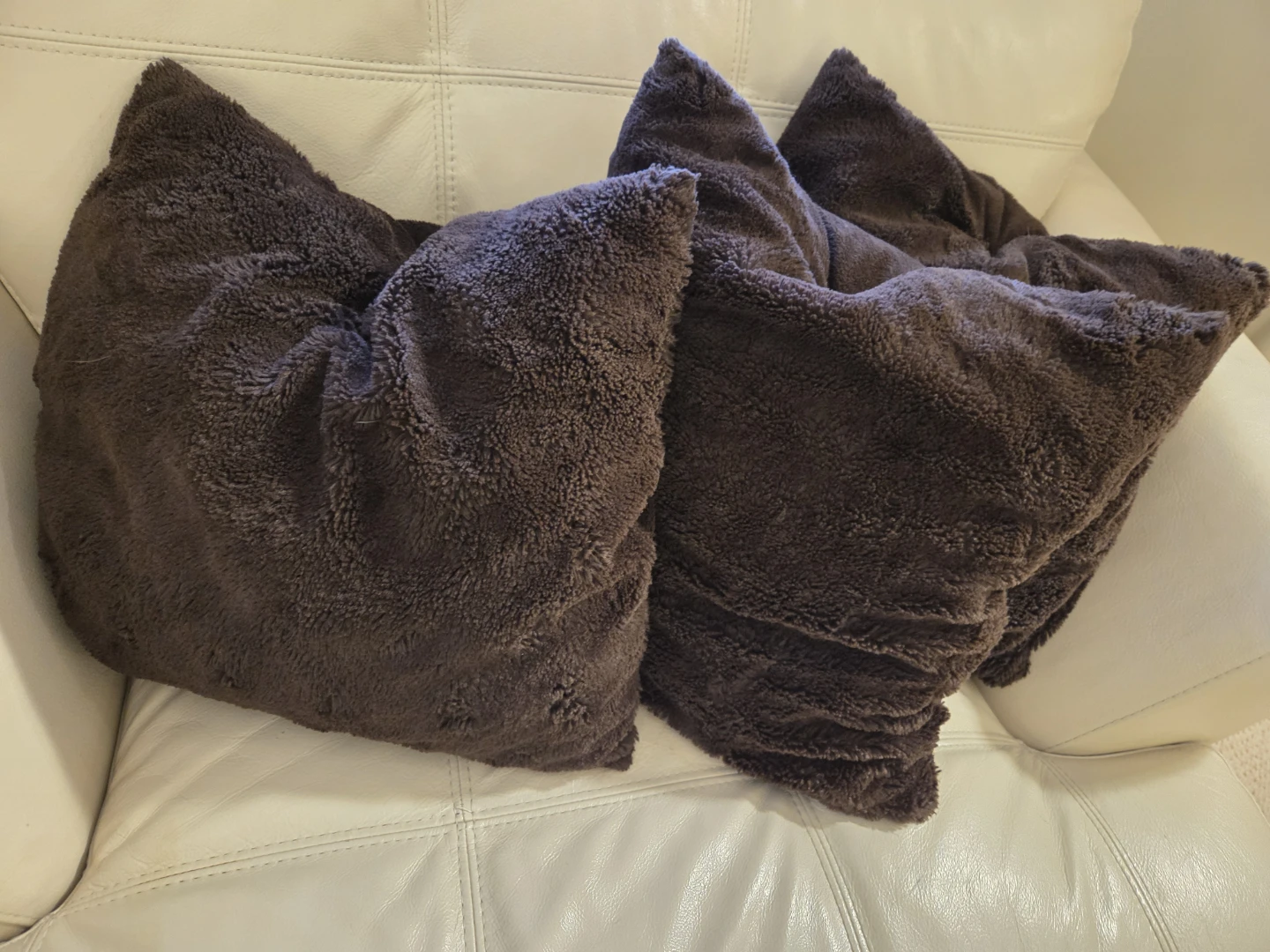 SET OF 3: Luxe Pier 1 Imports Faux Fur Pillows – Chocolate Brown - photo 4