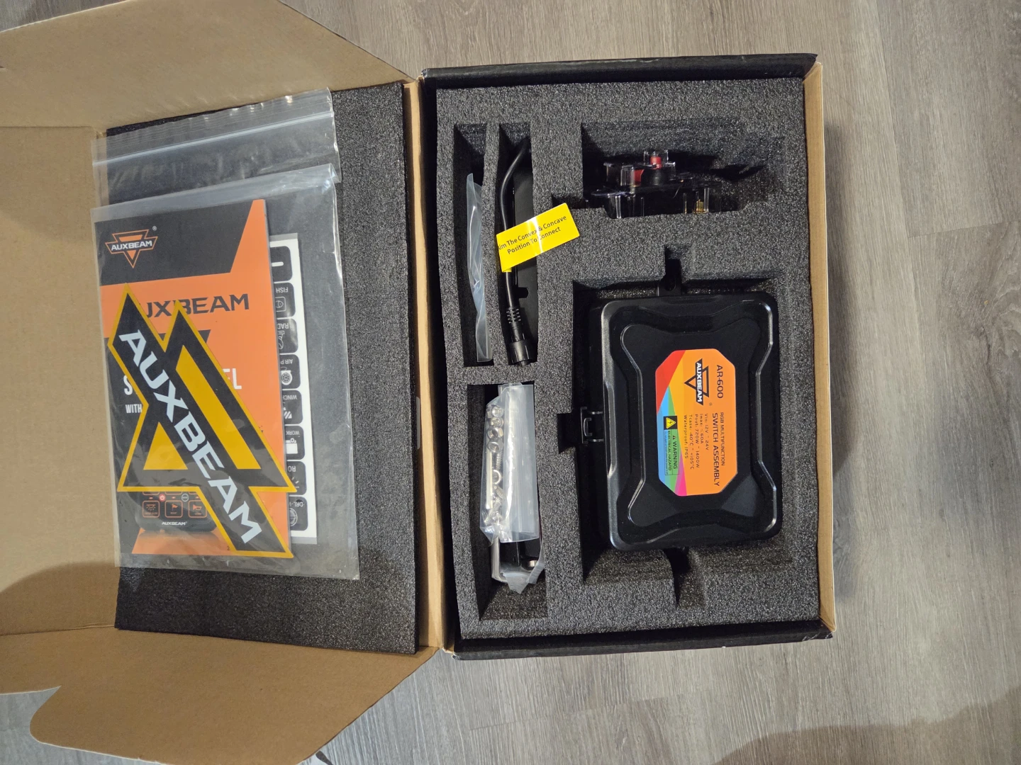 Auxbeam 6 Gang Multifunction Switch Panel AR-600 - photo 3