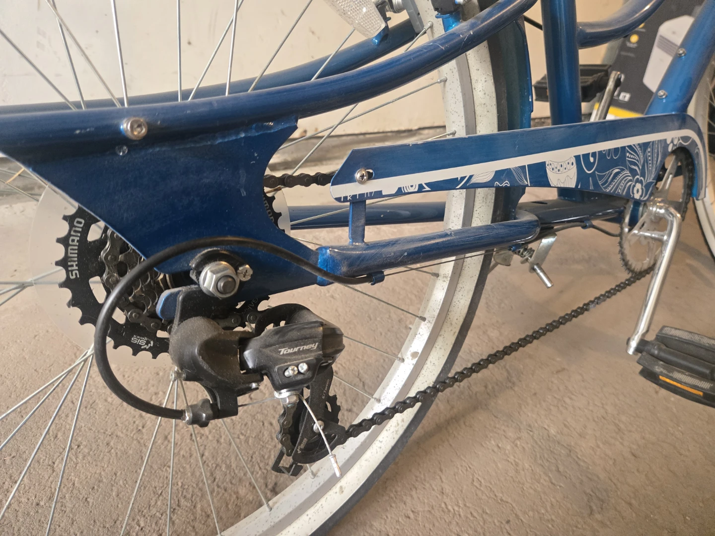 Capix Pura Vida Teen/Women's Cruiser Bike - photo 3