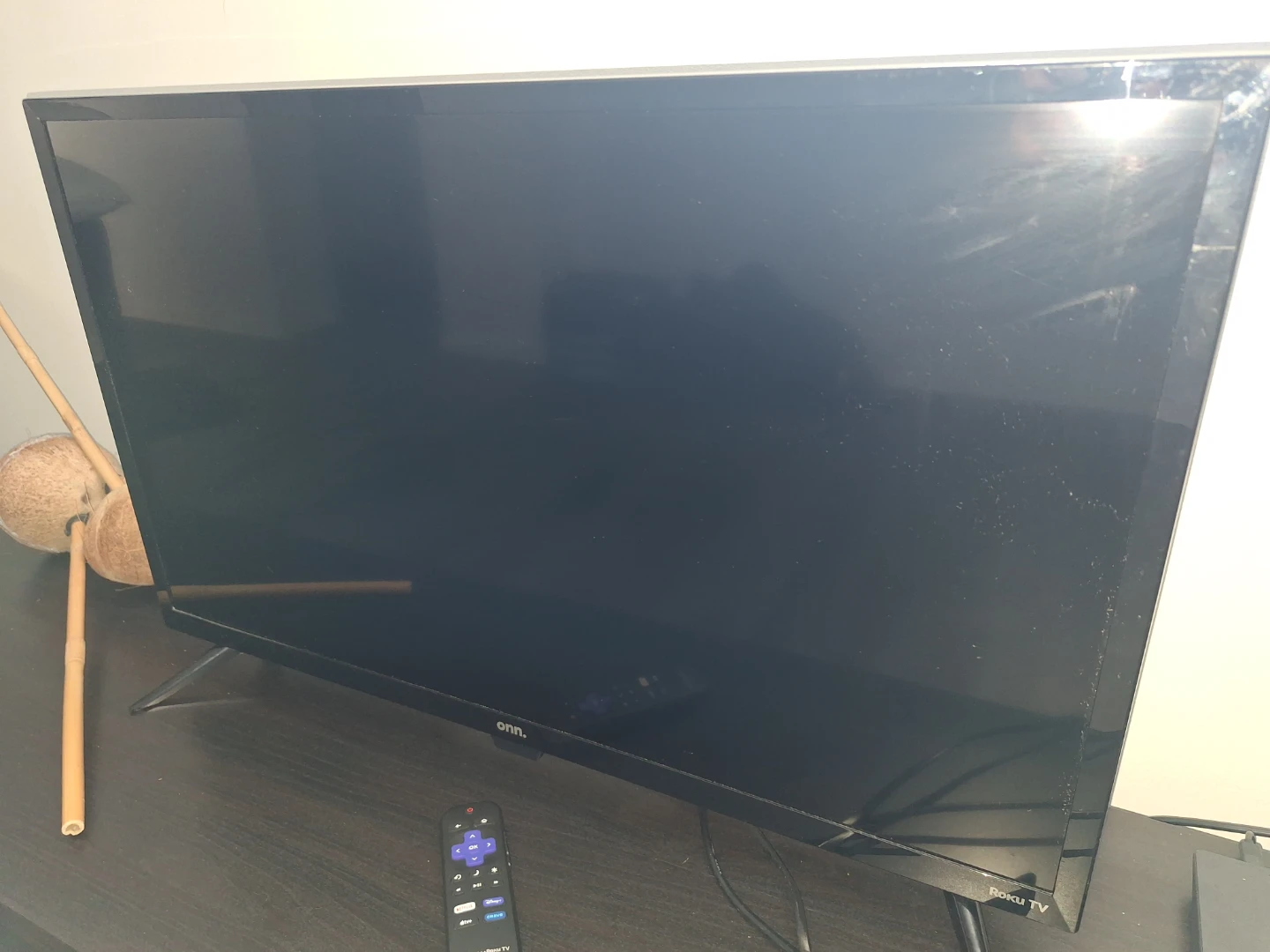 onn. Roku TV 32" Roku TV