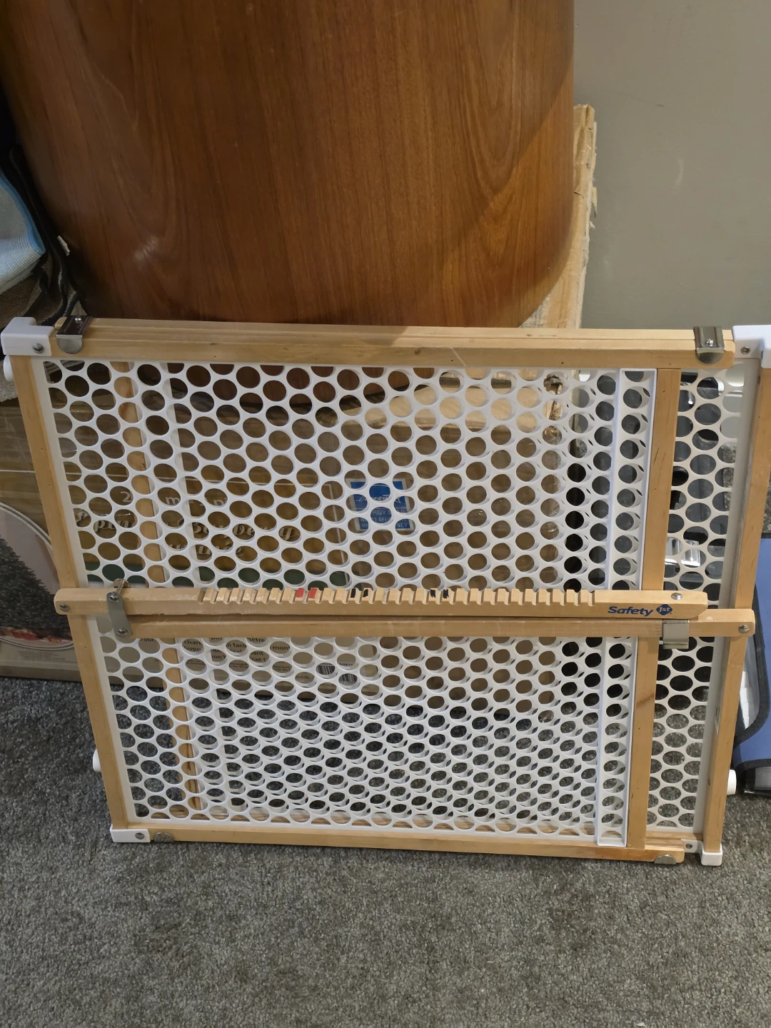 Safety 1st Wooden Baby Gate