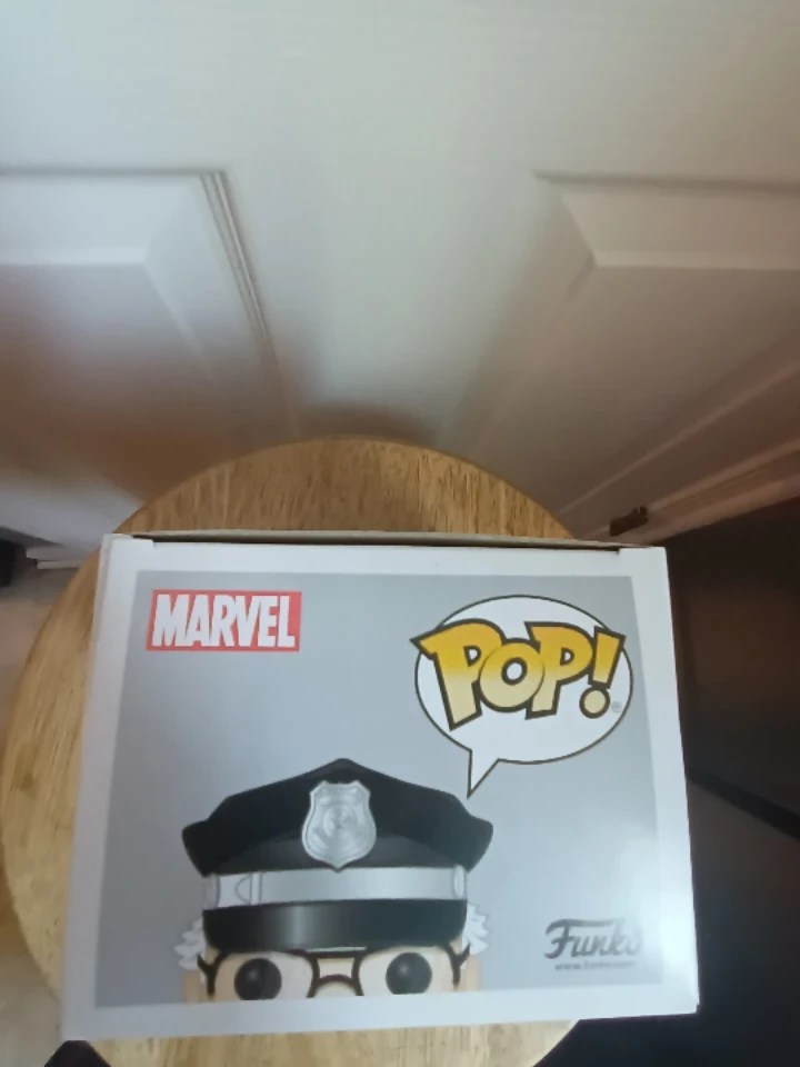 Funko Pop! Stan Lee Captain America 283 Vinyl Bobblehead - photo 5