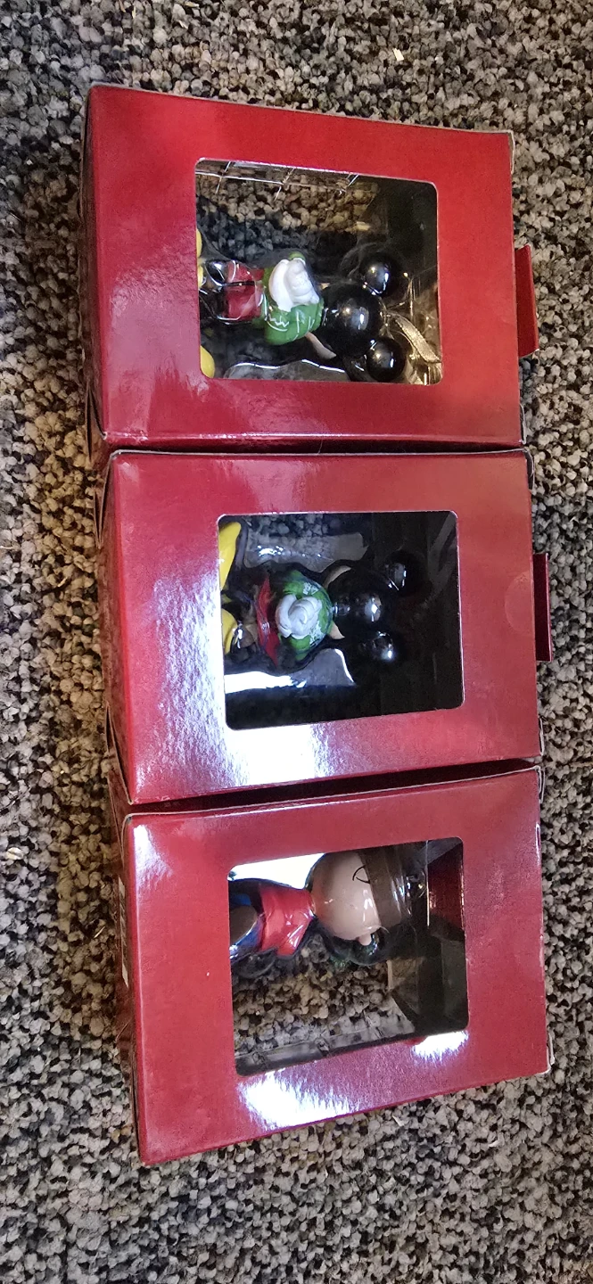 Hallmark Disney Mickey Mouse Christmas Ornament - photo 2
