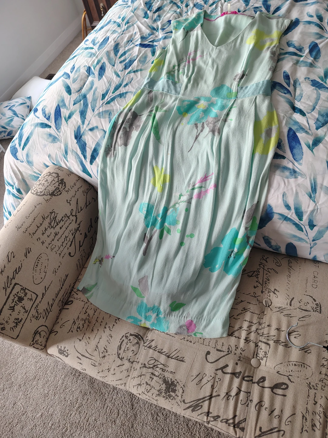 Ted Baker Floral V-Neck Knee-Length Dress