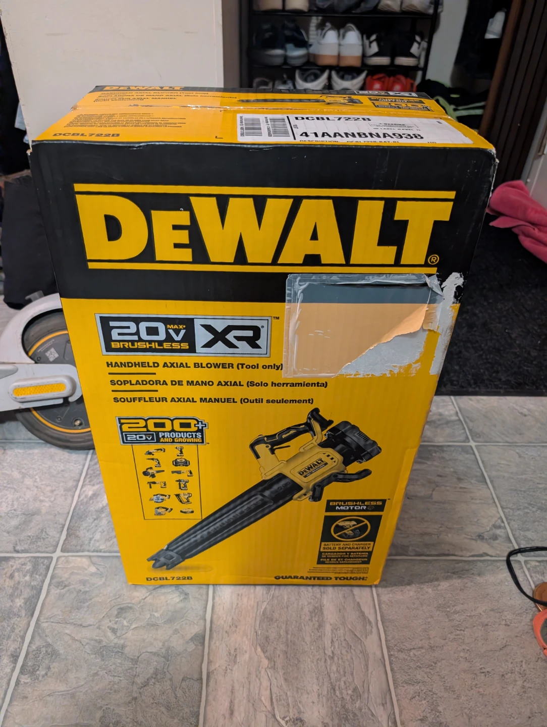 DEWALT 20V MAX Brushless Handheld Axial Blower