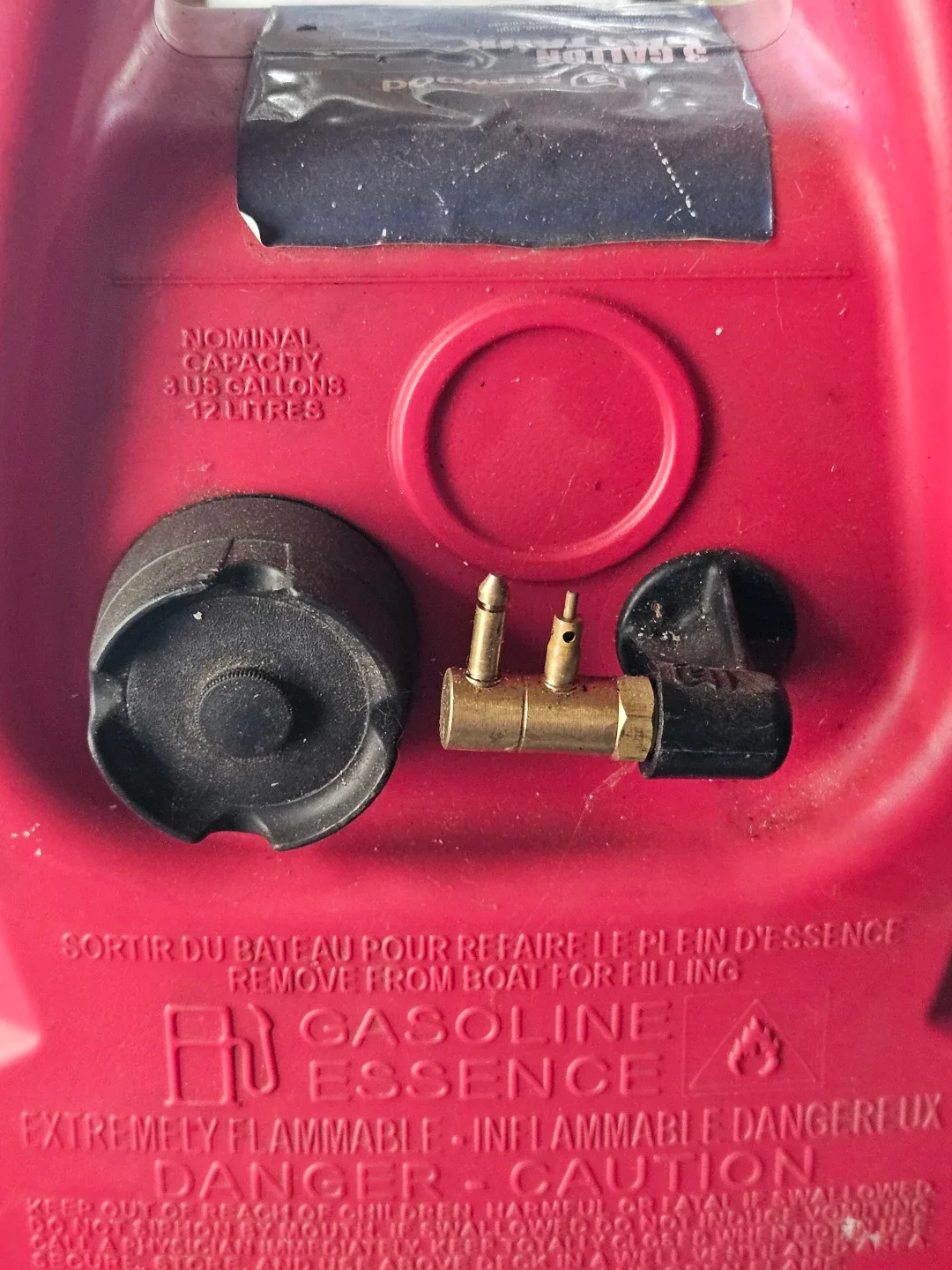 Attwood 3 Gallon Gas Tank - photo 2