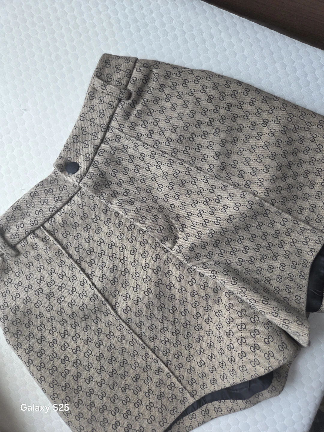 Gucci Monogram Shorts - photo 2