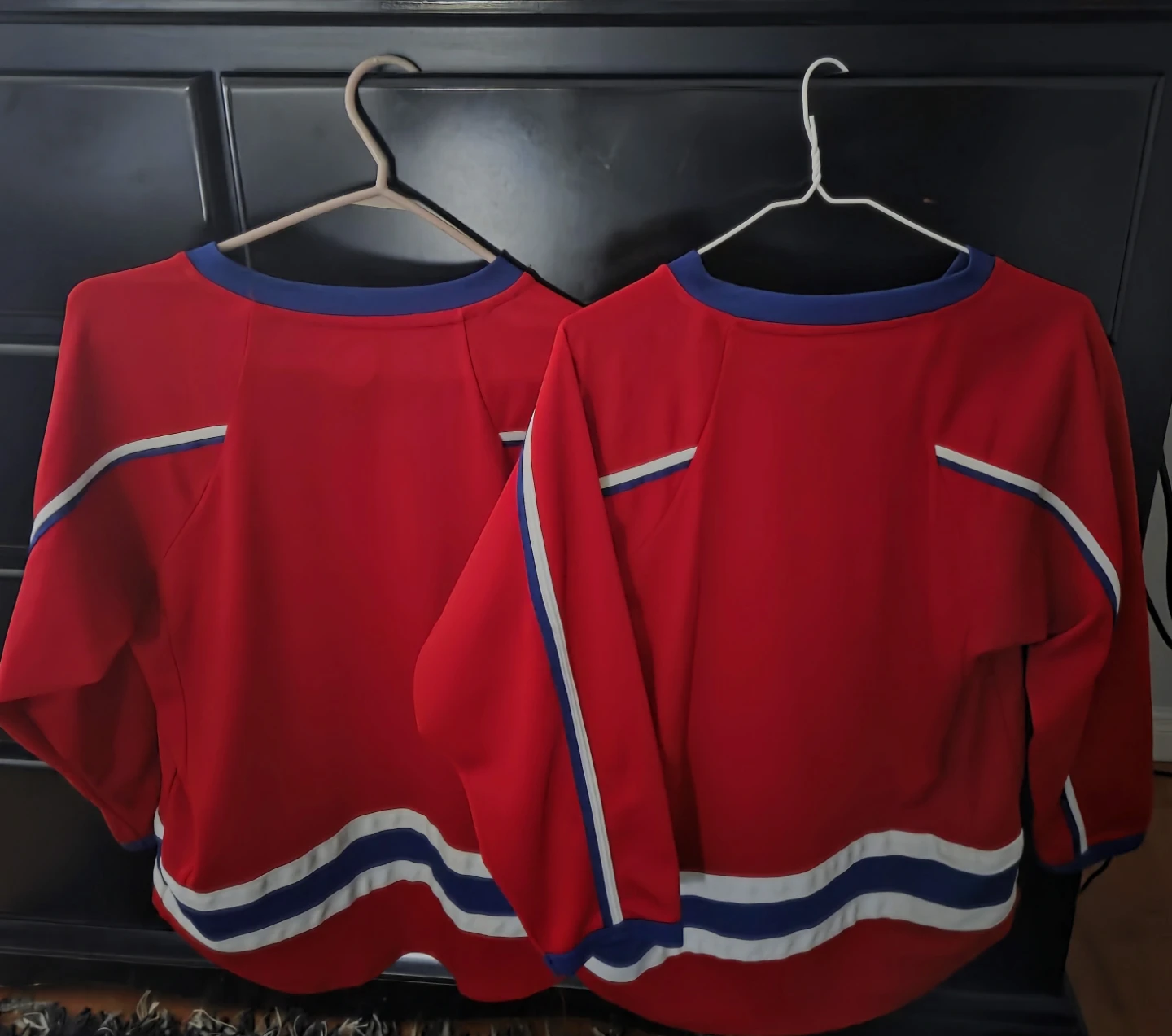 Montreal Canadiens NHL Hockey Jerseys (2x L/XL) - photo 2