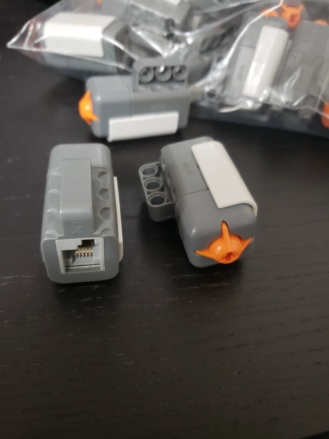 Selling 35 LEGO Mindstorms Touch Sensors (NXT/EV3) - photo 2