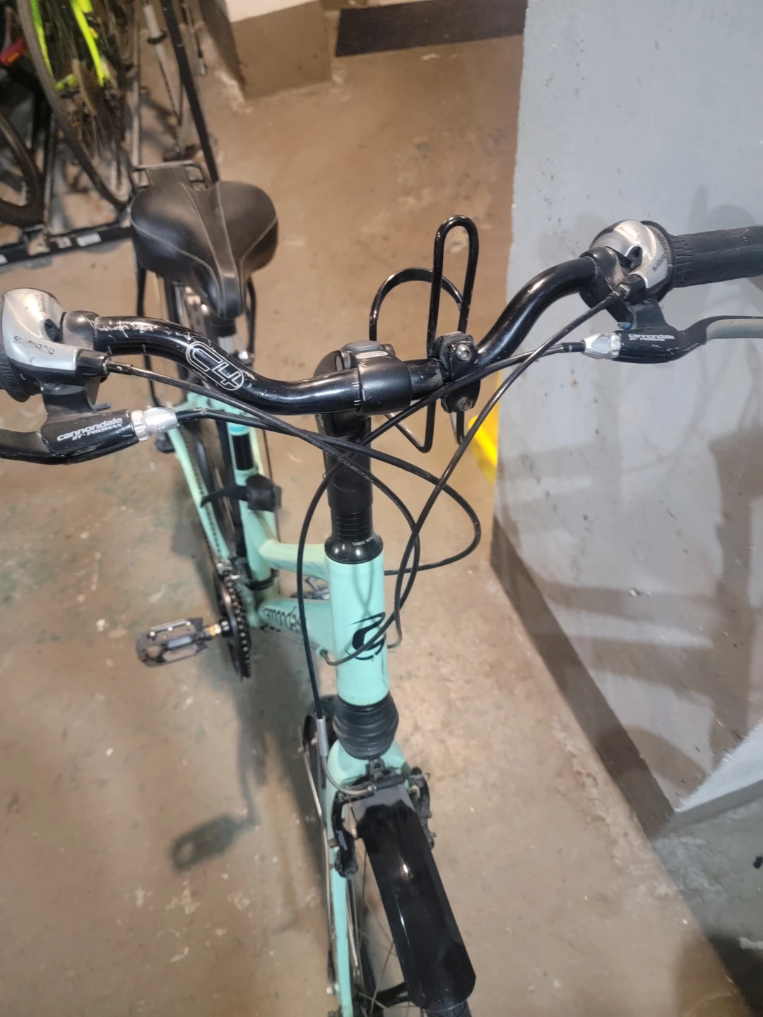 Cannondale Adventure Bicycle - photo 3