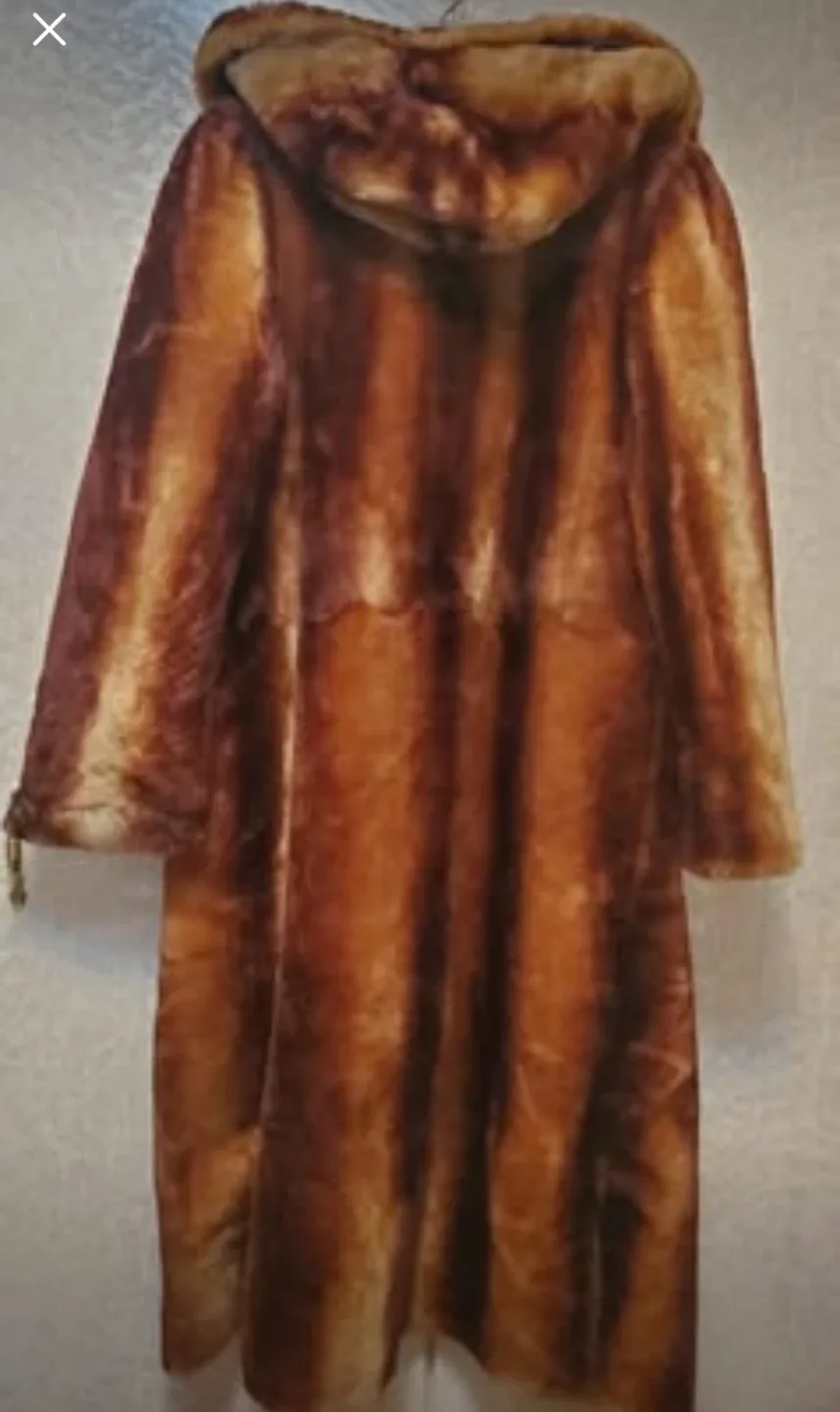 Mouton Dued Lumb Fur Coat - photo 2
