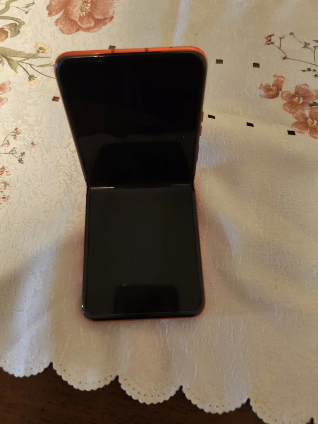 Motorola 2023plus flip - photo 2