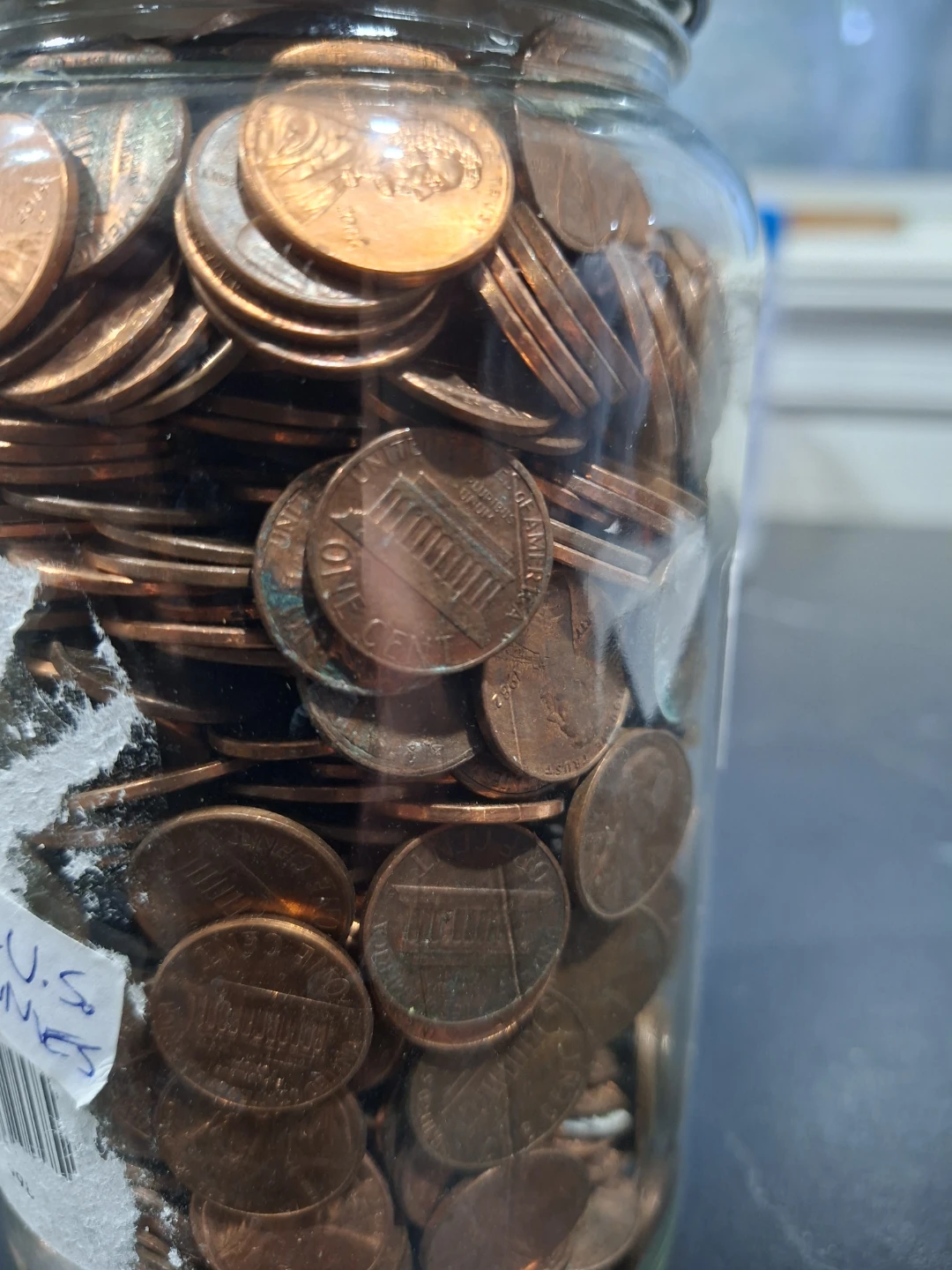 Large pickle Jar full of US Pennies - photo 5