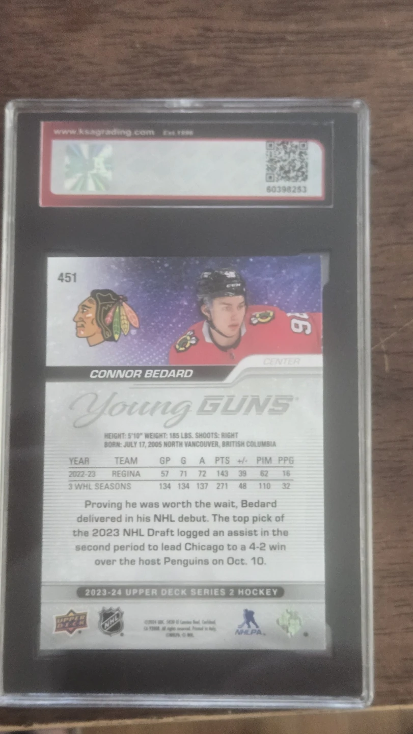 2023-24 Upper Deck Connor Bedard #451 Young Guns Rookie Card 9.5 - photo 2