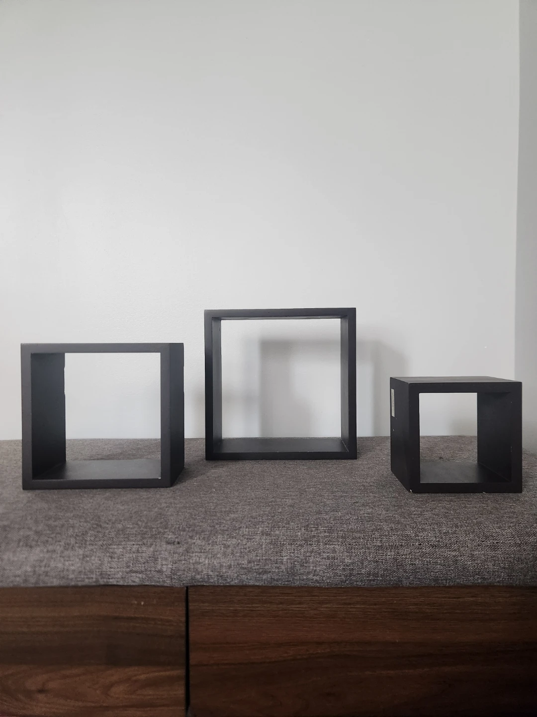 Set of 3 Black Cube Wall Shelves